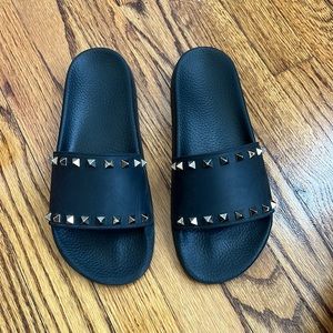 Valentino Rockstud slide